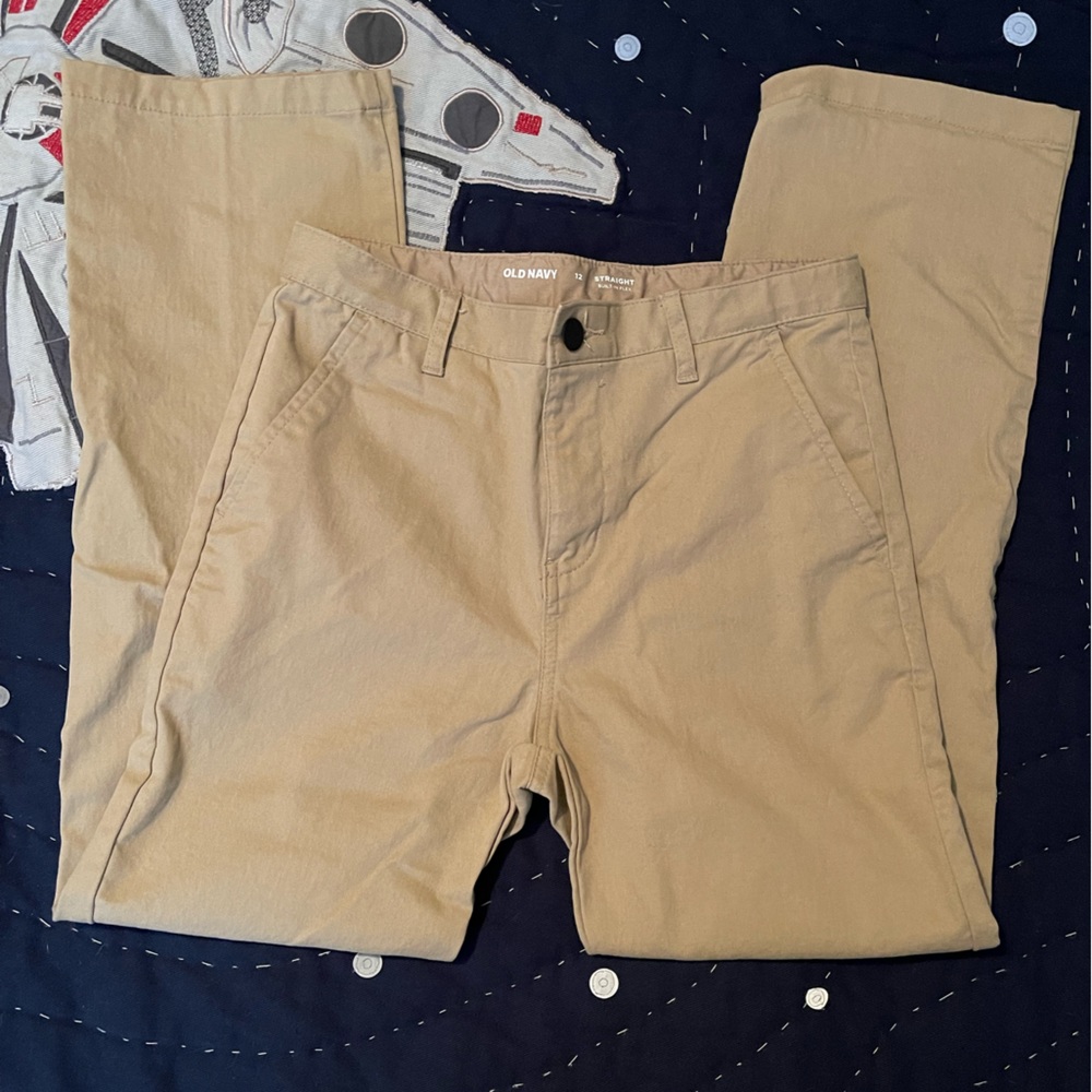 EUC Boys Old Navy Straight leg, built in flex, khaki pants, size 12